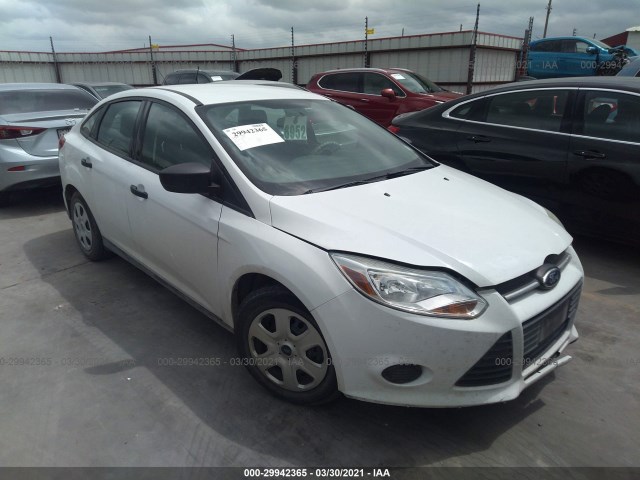 FORD FOCUS 2014 1fadp3e24el362451