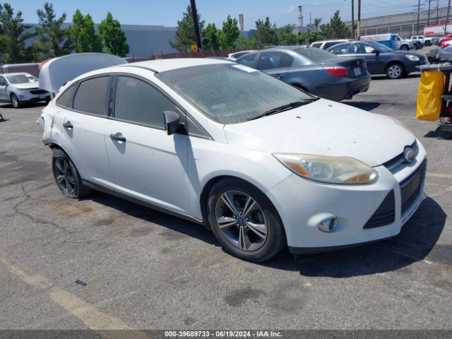 FORD FOCUS 2014 1fadp3e24el453462