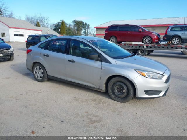 FORD FOCUS 2015 1fadp3e24fl313669