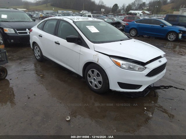 FORD FOCUS 2016 1fadp3e24gl215422