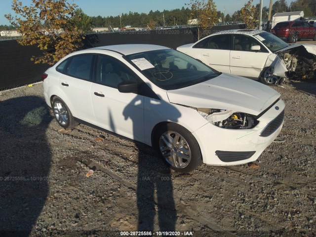 FORD FOCUS 2017 1fadp3e24hl252102