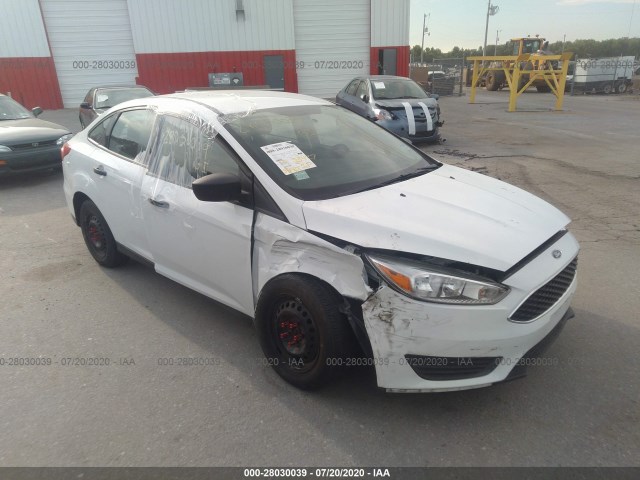 FORD FOCUS 2017 1fadp3e24hl323024