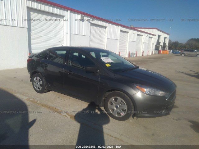 FORD FOCUS 2018 1fadp3e24jl329752