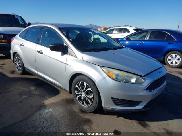 FORD FOCUS 2015 1fadp3e25fl326110