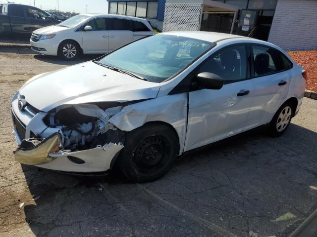 FORD FOCUS 2014 1fadp3e26el174756