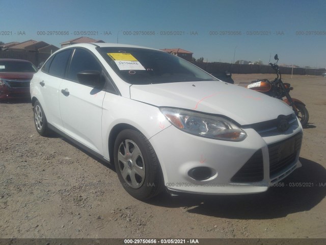 FORD FOCUS 2014 1fadp3e26el210722