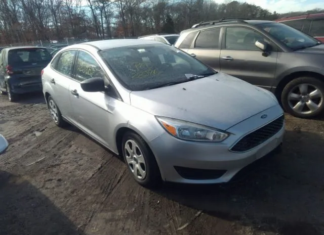 FORD FOCUS 2015 1fadp3e26fl326066