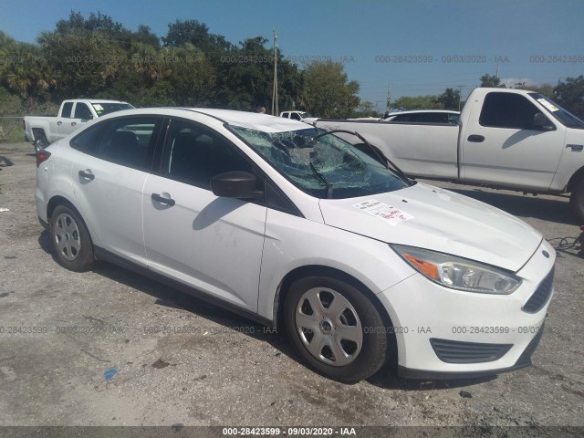 FORD FOCUS 2015 1fadp3e26fl372769