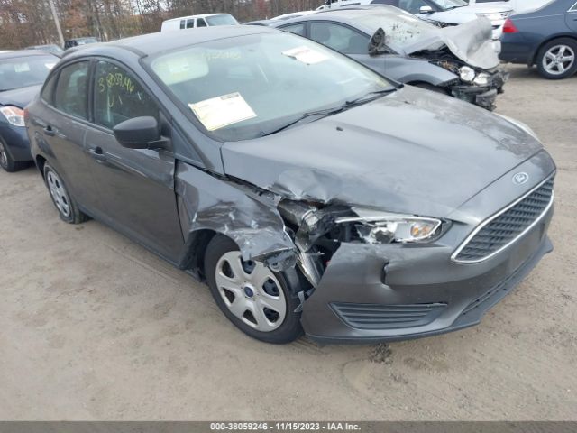 FORD FOCUS 2016 1fadp3e26gl248499