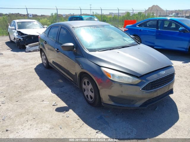 FORD FOCUS 2016 1fadp3e26gl262421