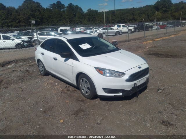 FORD FOCUS 2016 1fadp3e26gl275251