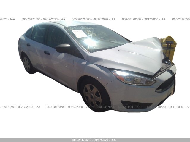 FORD FOCUS 2018 1fadp3e26jl203294