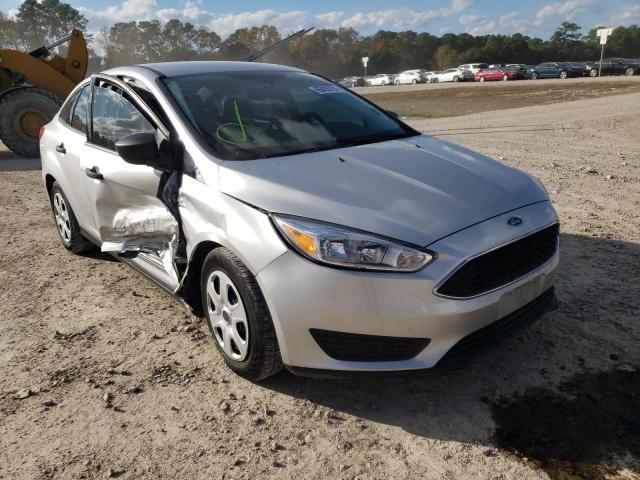 FORD FOCUS S 2018 1fadp3e26jl210696