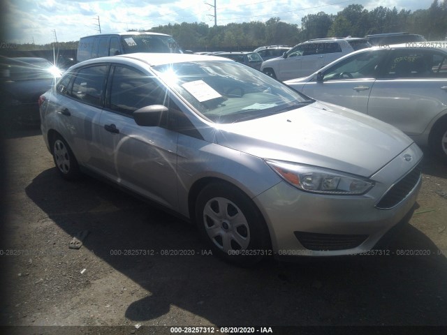 FORD FOCUS 2018 1fadp3e26jl227563