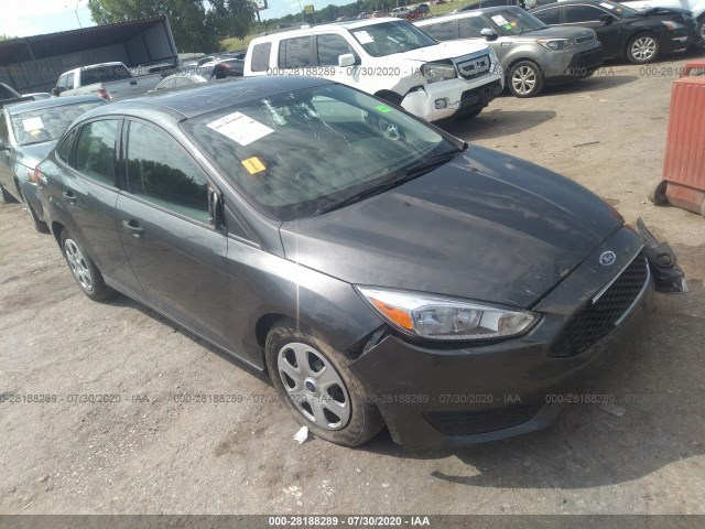 FORD FOCUS 2018 1fadp3e26jl293031