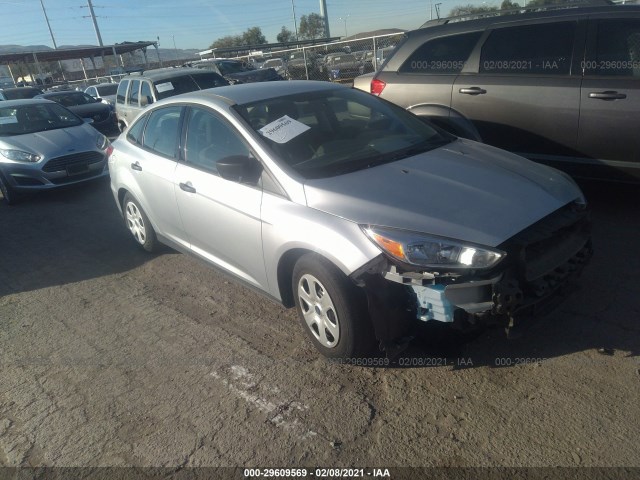 FORD FOCUS 2018 1fadp3e26jl304061