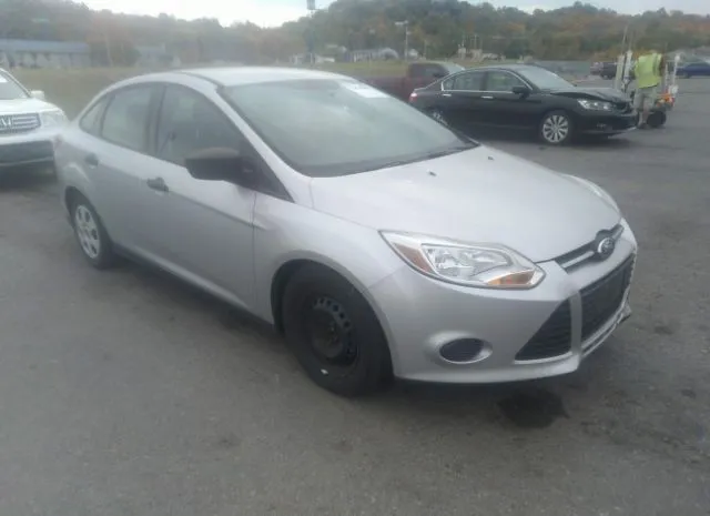 FORD FOCUS 2014 1fadp3e27el117868