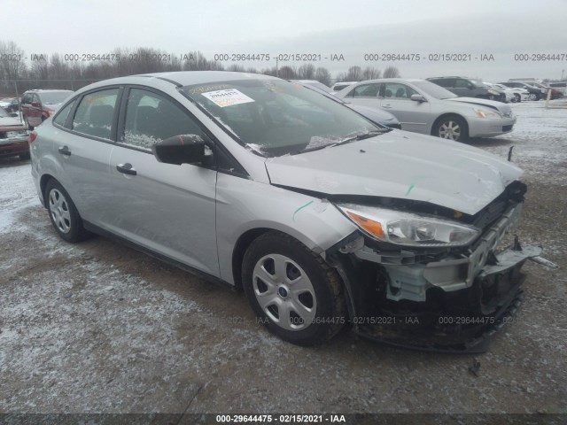 FORD FOCUS 2015 1fadp3e27fl362249