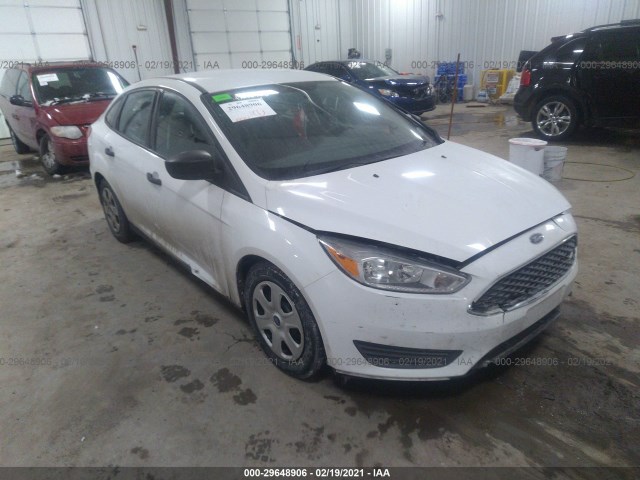 FORD FOCUS 2016 1fadp3e27gl208853