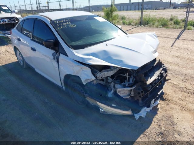 FORD FOCUS 2016 1fadp3e27gl214247