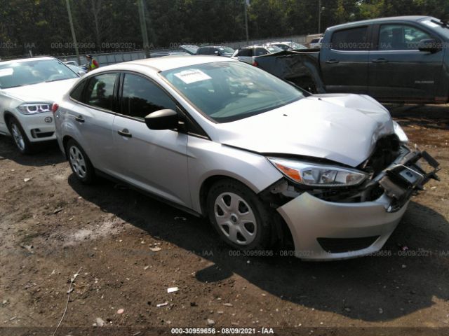 FORD FOCUS 2016 1fadp3e27gl287702