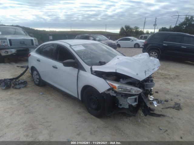 FORD FOCUS 2017 1fadp3e27hl256676