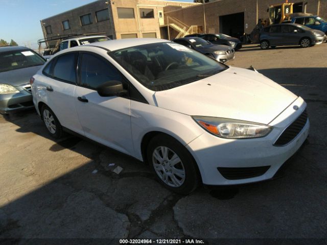 FORD FOCUS 2017 1fadp3e27hl277740