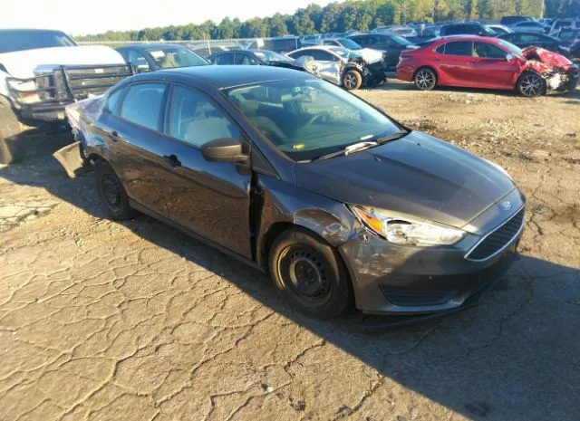 FORD FOCUS 2017 1fadp3e27hl282632