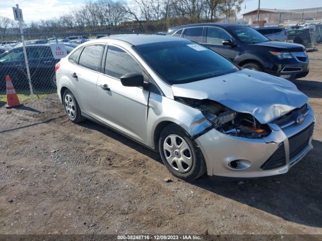 FORD FOCUS 2013 1fadp3e28dl380420