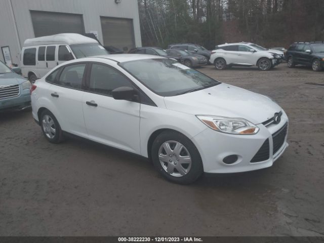 FORD FOCUS 2014 1fadp3e28el446076