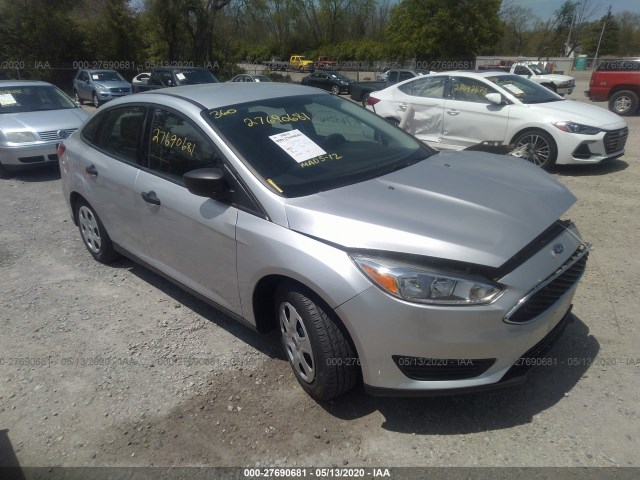 FORD FOCUS 2015 1fadp3e29fl299056