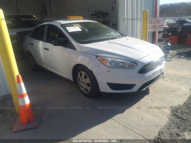 FORD FOCUS 2015 1fadp3e29fl353262