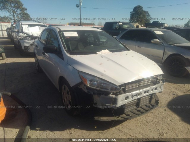 FORD FOCUS 2016 1fadp3e29gl328041