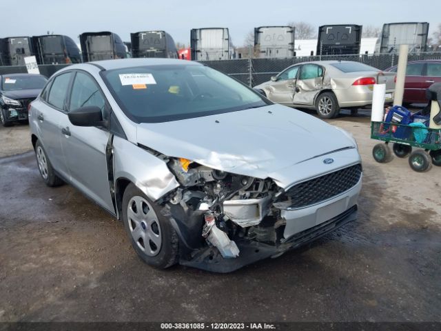 FORD FOCUS 2018 1fadp3e29jl275204