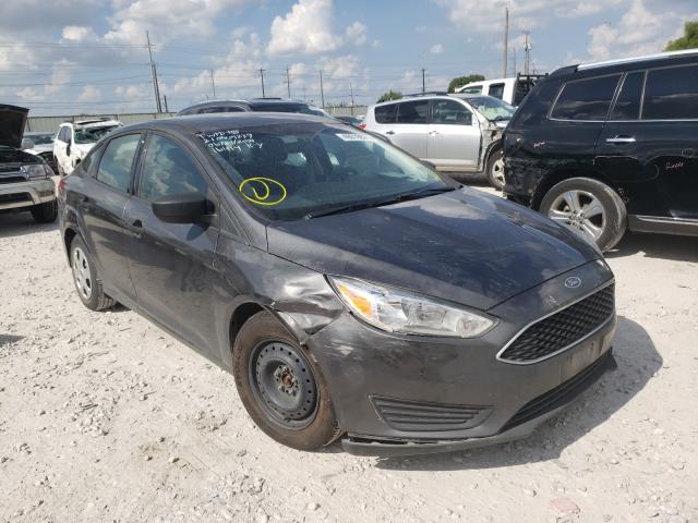 FORD FOCUS S 2018 1fadp3e29jl325647