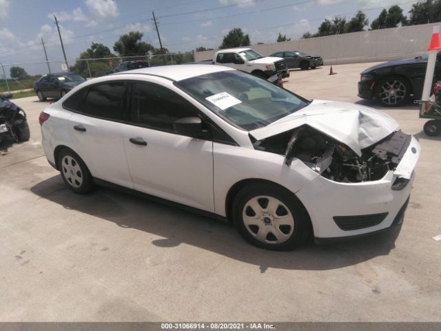 FORD FOCUS 2016 1fadp3e2xgl244987