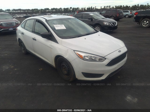 FORD FOCUS 2016 1fadp3e2xgl304475