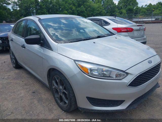 FORD FOCUS 2016 1fadp3e2xgl402079