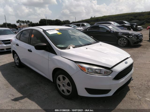 FORD FOCUS 2017 1fadp3e2xhl239337