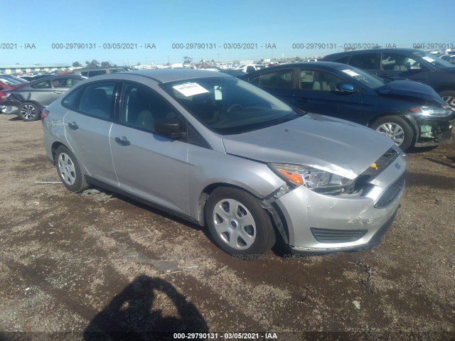 FORD FOCUS 2017 1fadp3e2xhl263671