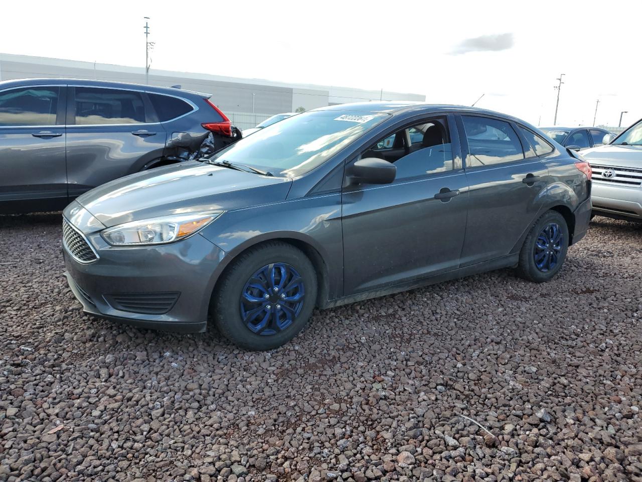 FORD FOCUS 2017 1fadp3e2xhl333041