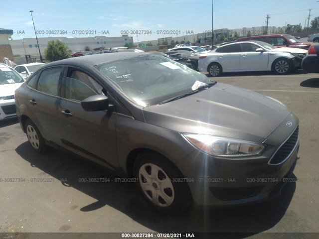 FORD FOCUS 2018 1fadp3e2xjl241398