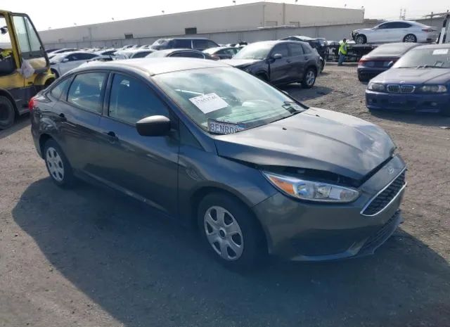 FORD FOCUS 2018 1fadp3e2xjl260551