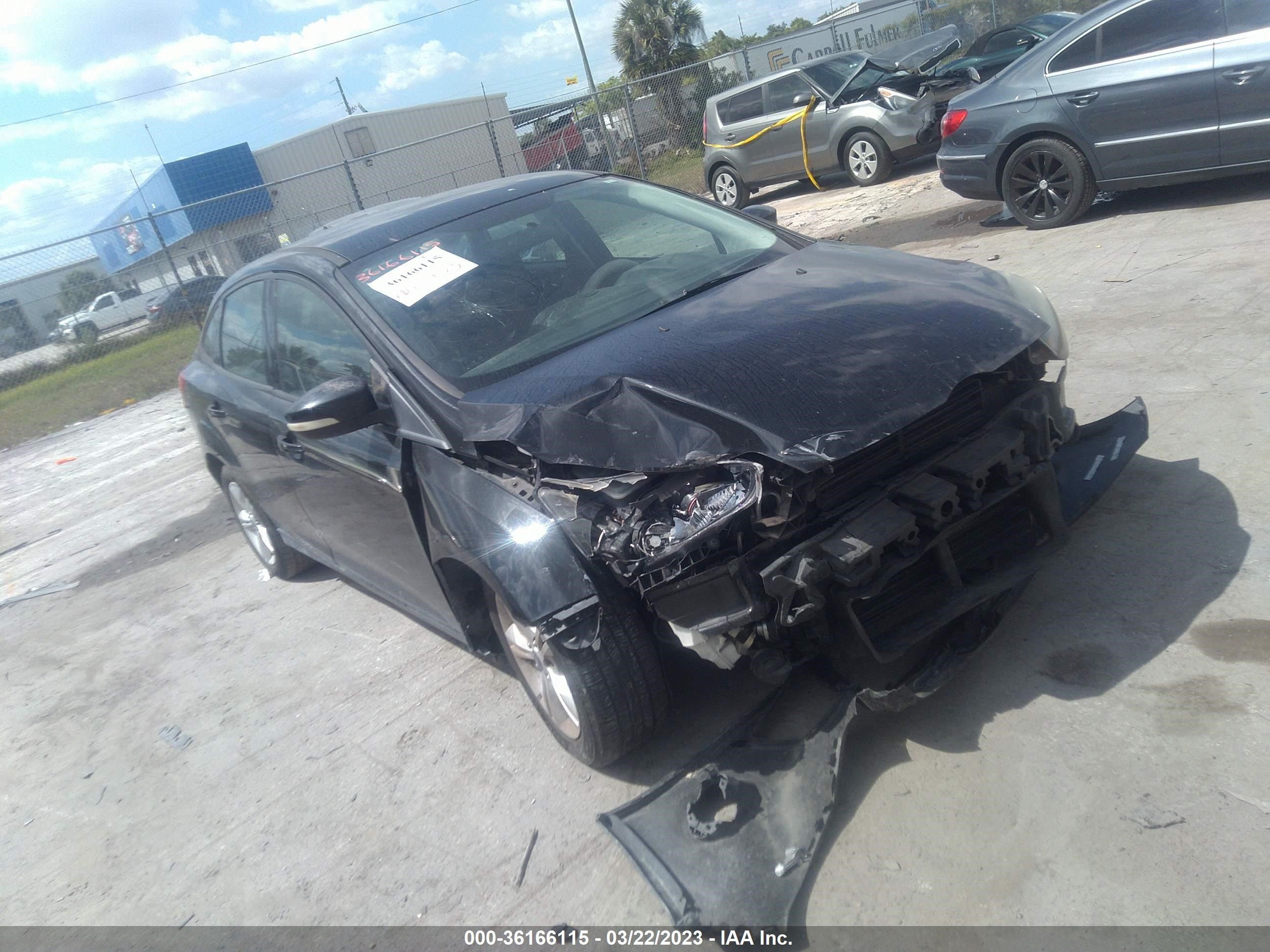 FORD FOCUS 2013 1fadp3f20dl286059