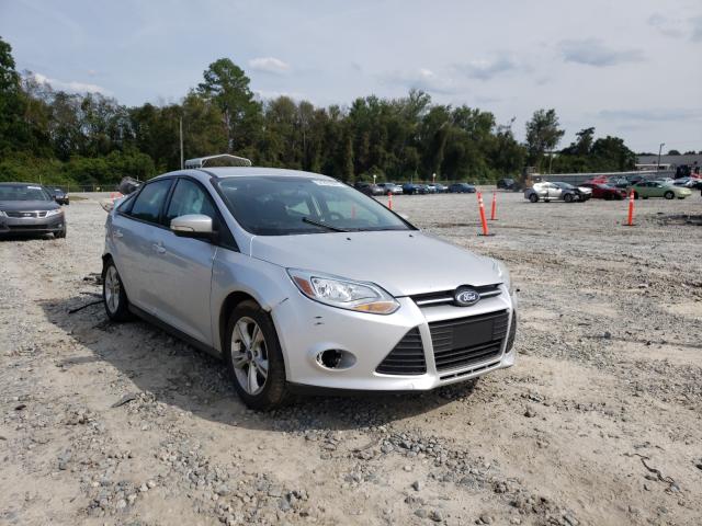 FORD FOCUS SE 2014 1fadp3f20el152623