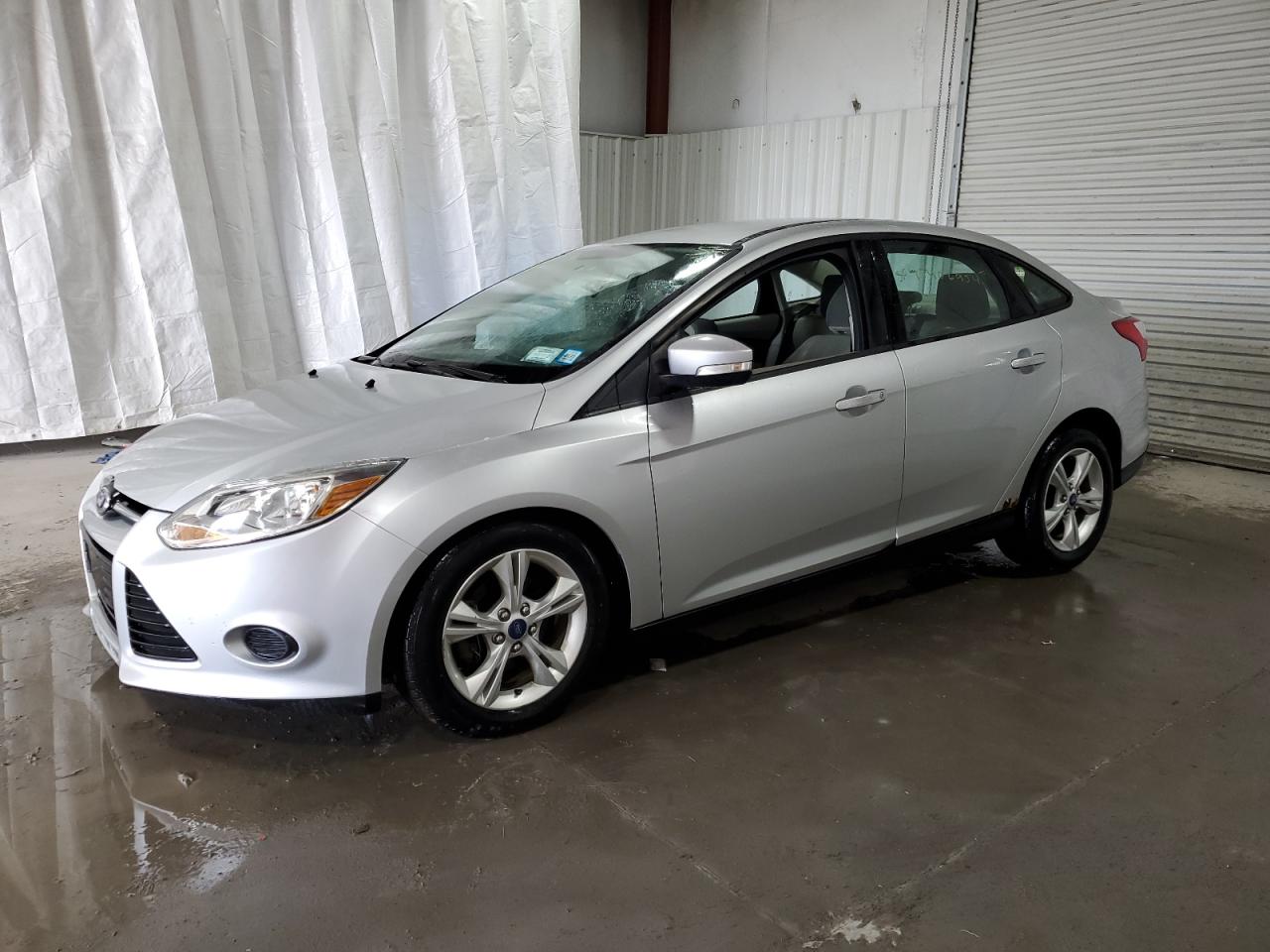 FORD FOCUS 2014 1fadp3f20el215333