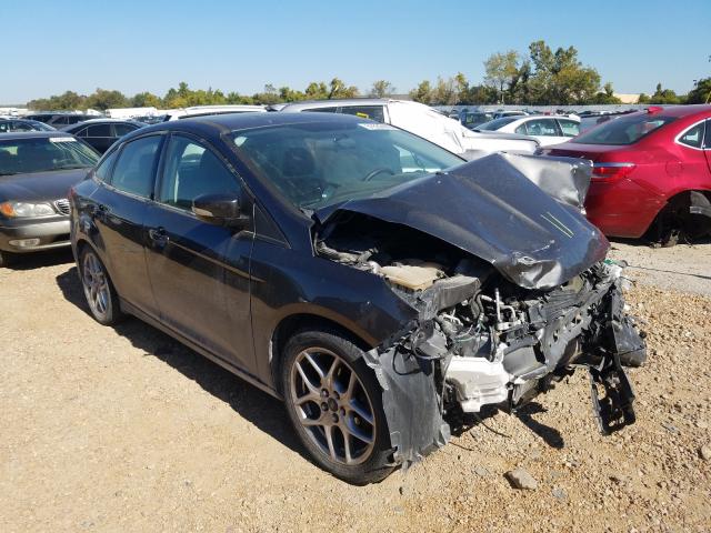 FORD FOCUS SE 2015 1fadp3f20fl229153