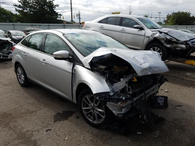 FORD FOCUS SE 2015 1fadp3f20fl254098