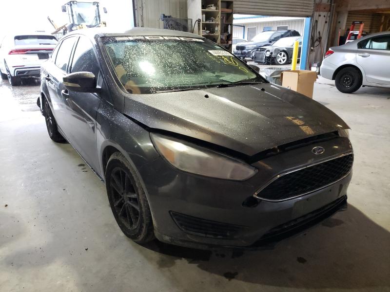 FORD FOCUS SE 2015 1fadp3f20fl255297