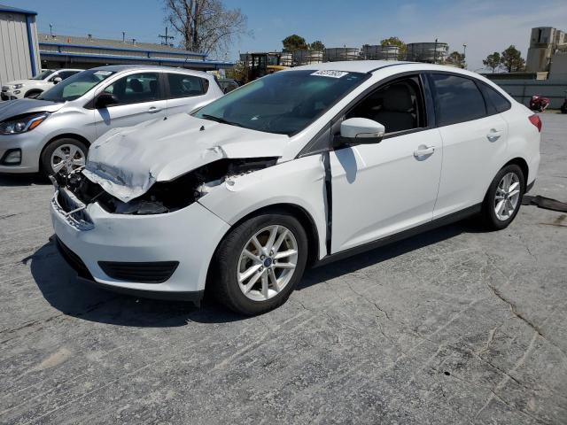 FORD FOCUS SE 2015 1fadp3f20fl351074